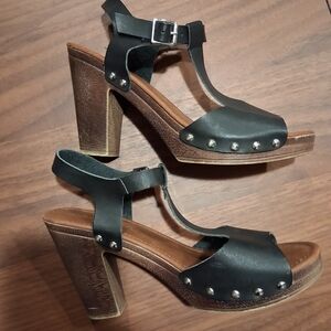 Rampage Black Studded T-Strap Block Sandals